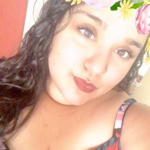 Meet your Posher, Klarissa